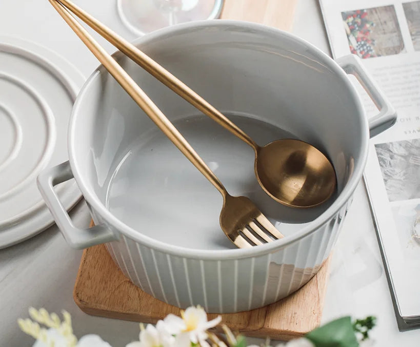 Nordic Ceramic Soup Bowl with Lid