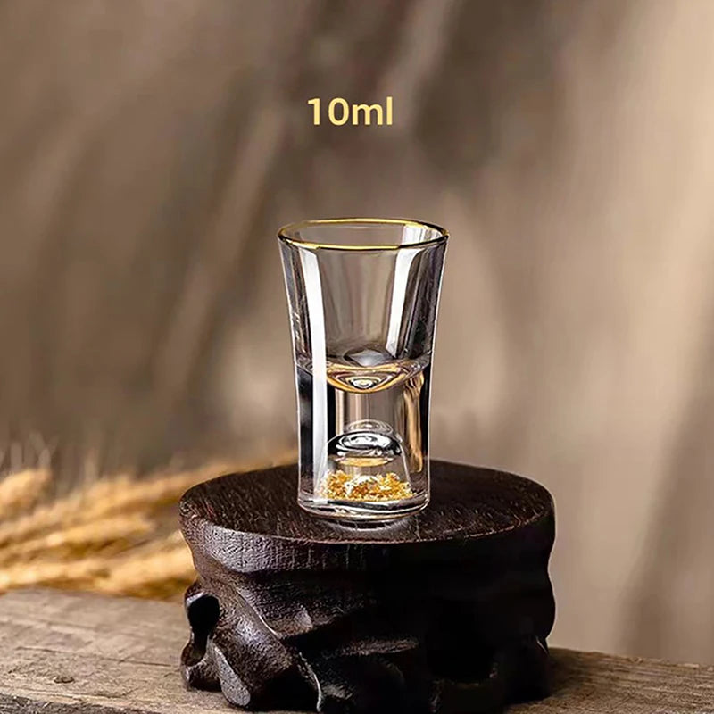 Luxury Crystal Vodka & Sake Glass – Elegant Gold-Foil Cup